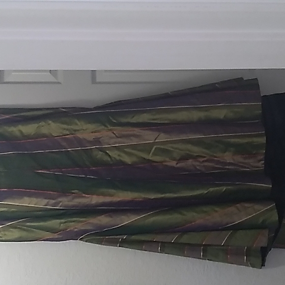 J. Peterman 2-pc Velour Jacket & Iridescent Renaissance Silk Skirt - Picture 8 of 16